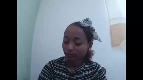 Snapshot of francine925426 chatting on 05/22/26, 04:41 francine925426 online show from 05/22/26, 04:41