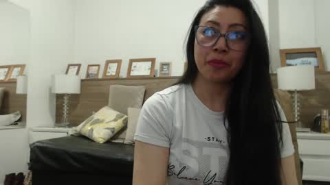 francisca_vera online show from 05/16/26, 09:24