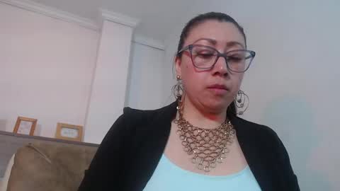 francisca_vera online show from 05/22/26, 07:19