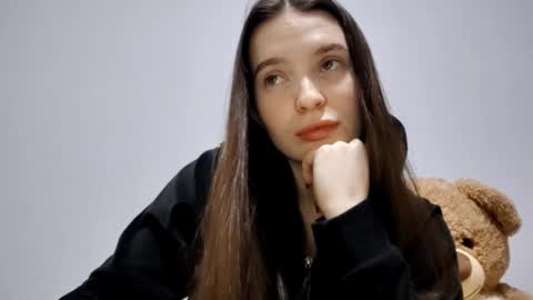 Snapshot of franciscalaudato chatting on 01/12/26, 09:14 Lina online show from 01/12/26, 09:14