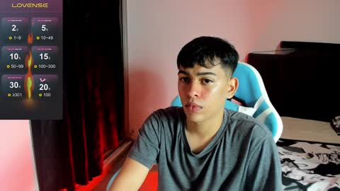 Snapshot of franco_rizzo01 chatting on 12/01/24, 10:53 frank online show from 12/01/24, 10:53