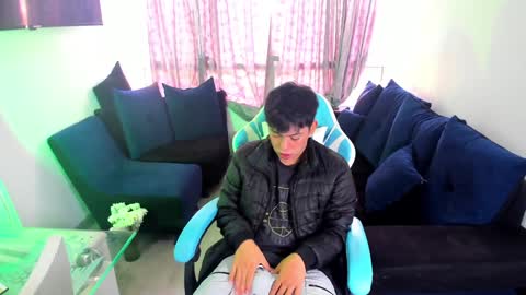 Snapshot of franco_rizzo01 chatting on 01/07/25, 08:31 frank online show from 01/07/25, 08:31