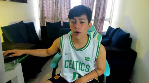 Snapshot of franco_rizzo01 chatting on 01/14/25, 08:04 frank online show from 01/14/25, 08:04