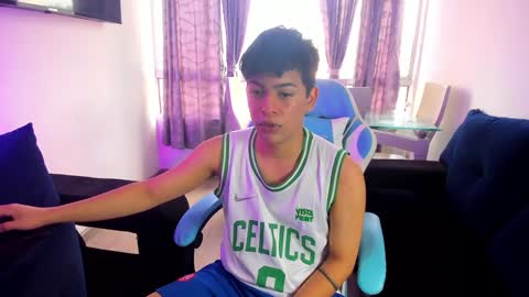 Snapshot of franco_rizzo01 chatting on 01/17/25, 04:26 frank online show from 01/17/25, 04:26