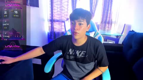 Snapshot of franco_rizzo01 chatting on 01/18/25, 04:42 frank online show from 01/18/25, 04:42