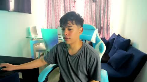 Snapshot of franco_rizzo01 chatting on 02/03/25, 08:46 frank online show from 02/03/25, 08:46