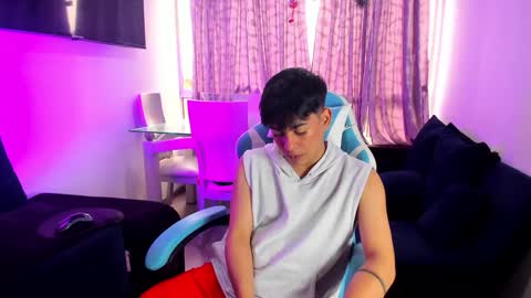 Snapshot of franco_rizzo01 chatting on 02/05/25, 09:40 frank online show from 02/05/25, 09:40