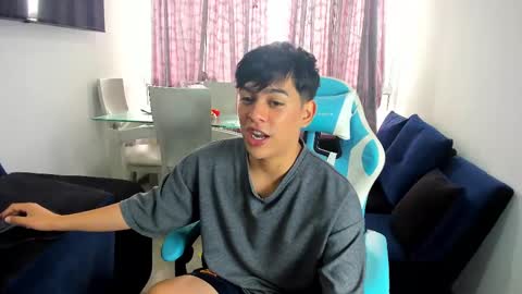 Snapshot of franco_rizzo01 chatting on 02/11/25, 07:16 frank online show from 02/11/25, 07:16