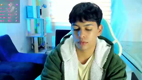 Snapshot of franco_rizzo01 chatting on 10/02/25, 09:44 frank online show from 10/02/25, 09:44