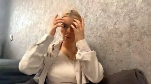 Britney online show from 04/29/26, 09:46