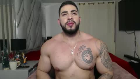 frank_foxx1 online show from 12/22/25, 03:25