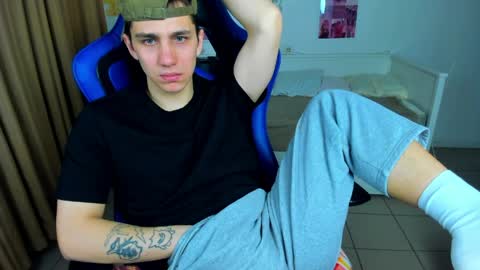 Frank online show from 04/07/26, 04:24