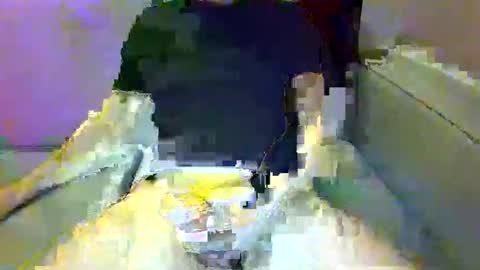 Snapshot of frankeita1x chatting on 11/11/25, 04:29 frank online show from 11/11/25, 04:29