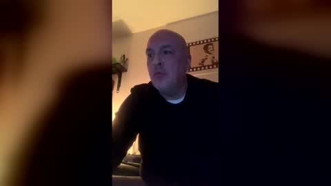 frankie8881 online show from 02/19/26, 05:42