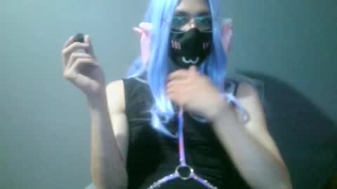 Frankie online show from 01/10/26, 02:35