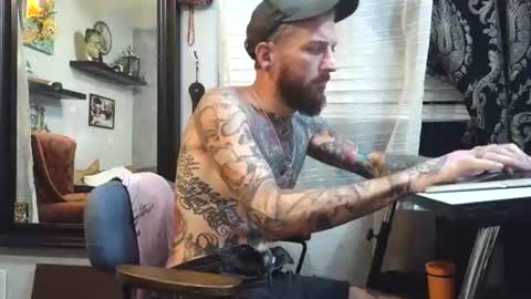 Frankie DRay   LikeFollowShareBuild online show from 06/27/26, 05:01