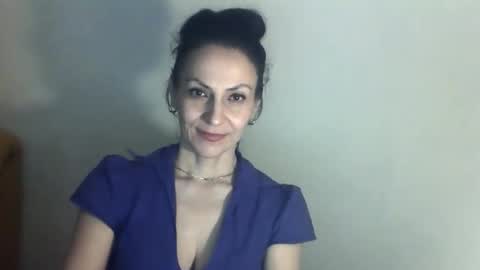 frankieteasing online show from 12/13/25, 08:58