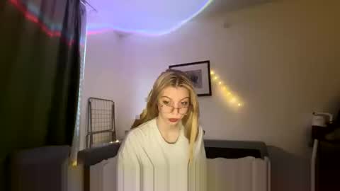 franny_fresh online show from 03/09/26, 03:16