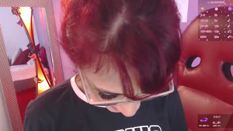 Snapshot of fransheskarossi chatting on 01/28/25, 08:58 Fransheska online show from 01/28/25, 08:58