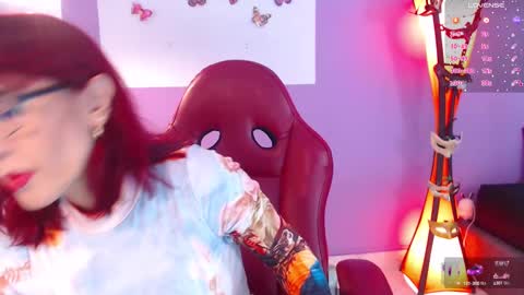 Snapshot of fransheskarossi chatting on 02/13/25, 12:11 Fransheska online show from 02/13/25, 12:11