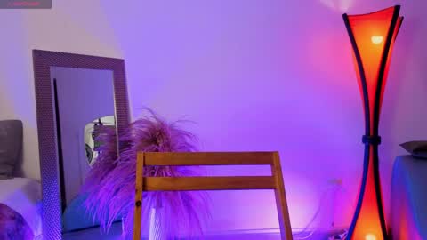 Fransheska online show from 04/20/26, 11:46