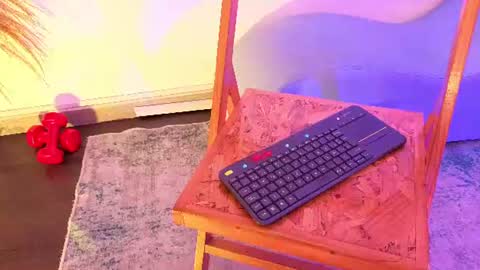 Snapshot of fransheskarossi_ chatting on 07/11/26, 11:35 Fransheska online show from 07/11/26, 11:35