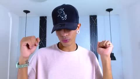 Franvill trato online show from 10/29/25, 08:10