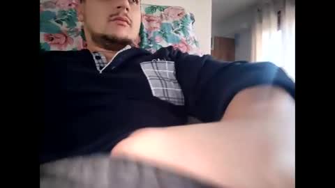 Snapshot of fraromeo2 chatting on 12/25/24, 08:18 fraromeo2 online show from 12/25/24, 08:18