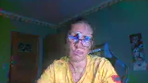 Snapshot of fraucaramel chatting on 12/05/25, 10:13 fraucaramel online show from 12/05/25, 10:13