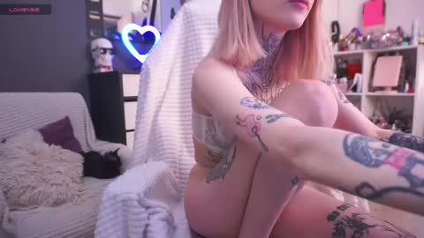 Asya UwU   online show from 05/29/26, 09:24