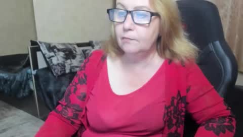 FrauMartha online show from 10/31/25, 10:38