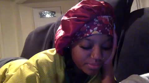 lexi online show from 12/03/24, 07:21