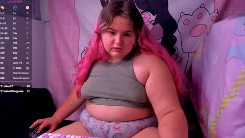 Snapshot of freakcute_friends chatting on 12/03/24, 09:56 Alice online show from 12/03/24, 09:56