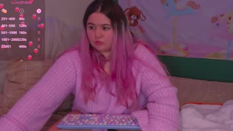 Snapshot of freakcute_friends chatting on 02/26/25, 10:42 Alice online show from 02/26/25, 10:42