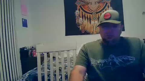 Freakishlittleeyes online show from 09/23/25, 12:30