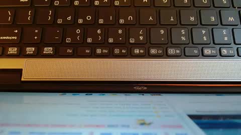 Berry online show from 11/16/25, 09:04