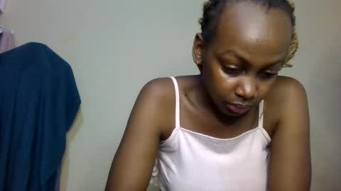 Snapshot of freaky_beauty chatting on 07/31/26, 04:50 freaky_beauty online show from 07/31/26, 04:50