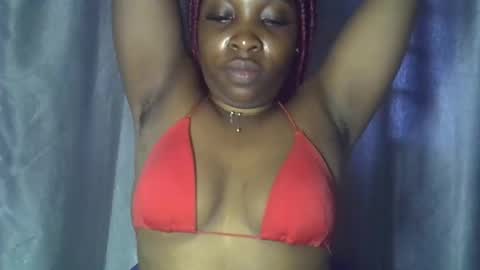 Snapshot of freaky_brula chatting on 11/17/25, 07:25 freaky brula online show from 11/17/25, 07:25