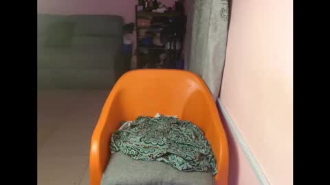 Snapshot of freaky_luna chatting on 11/17/25, 03:01 luna online show from 11/17/25, 03:01