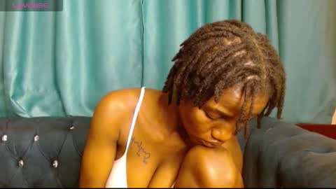 Snapshot of freaky_shamzzy chatting on 11/01/25, 05:04 shamika online show from 11/01/25, 05:04