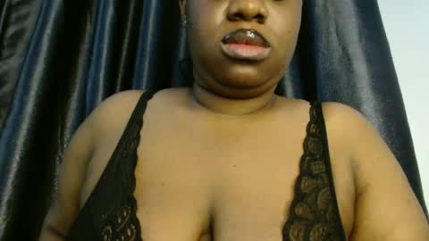 Snapshot of freaky_slut5 chatting on 06/28/26, 04:07 freaky slut5 online show from 06/28/26, 04:07