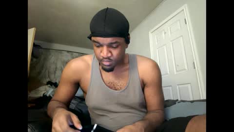 Snapshot of freakybubba chatting on 11/05/25, 11:49 Freakybubba online show from 11/05/25, 11:49