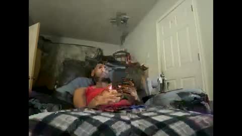 Snapshot of freakybubba chatting on 11/10/25, 03:44 Freakybubba online show from 11/10/25, 03:44