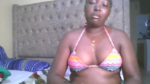 Snapshot of freakyriry chatting on 11/23/25, 07:13 freakyriry online show from 11/23/25, 07:13