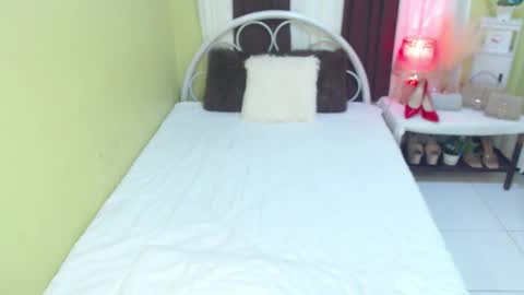 Freakyzae online show from 11/28/25, 02:36