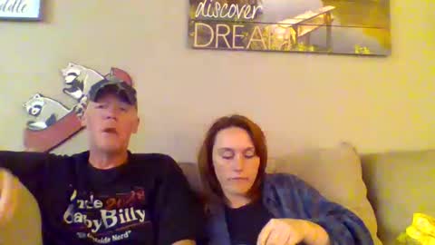 Snapshot of frecklefreaks2025 chatting on 10/14/25, 11:16 Freckle Freaks online show from 10/14/25, 11:16