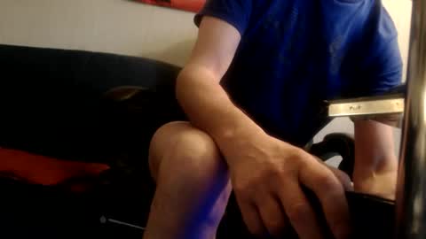 yo online show from 12/21/25, 07:59