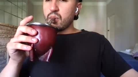 Snapshot of fred_555 chatting on 02/11/25, 11:44 fred_555 online show from 02/11/25, 11:44