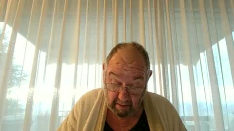 Snapshot of fredaldavid chatting on 01/09/25, 07:52 David Fredal online show from 01/09/25, 07:52