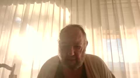 Snapshot of fredaldavid chatting on 10/28/25, 07:23 David Fredal online show from 10/28/25, 07:23